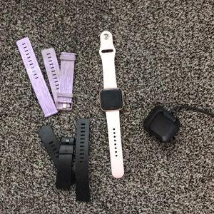 Fitbit Versa Special Edition